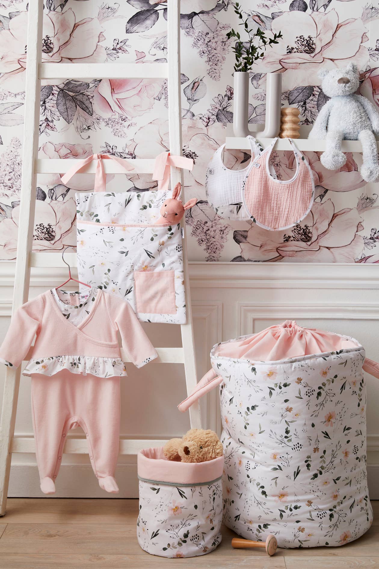 Botanical bibs - 2 pack