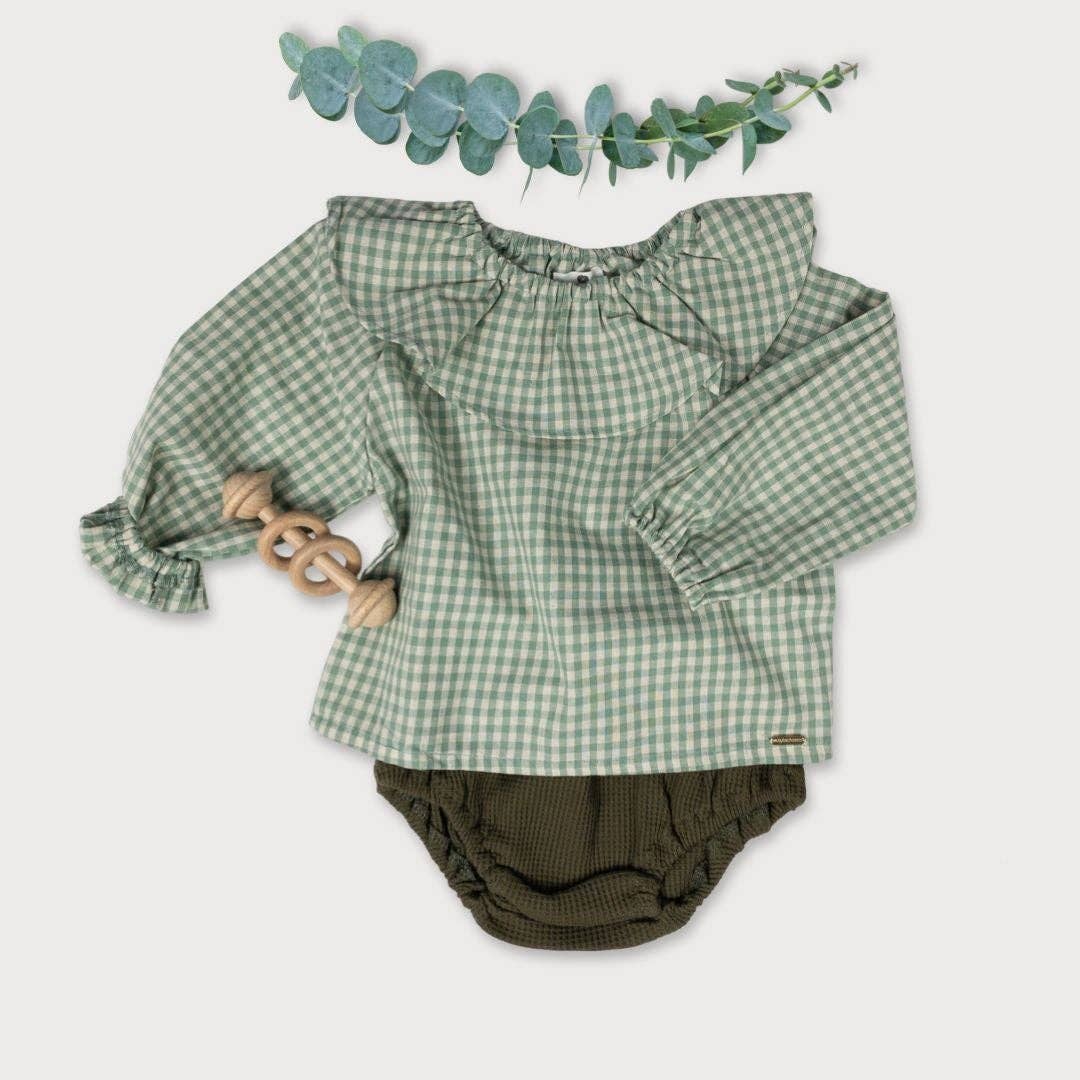 Green plaid round collar and bloomer outfit