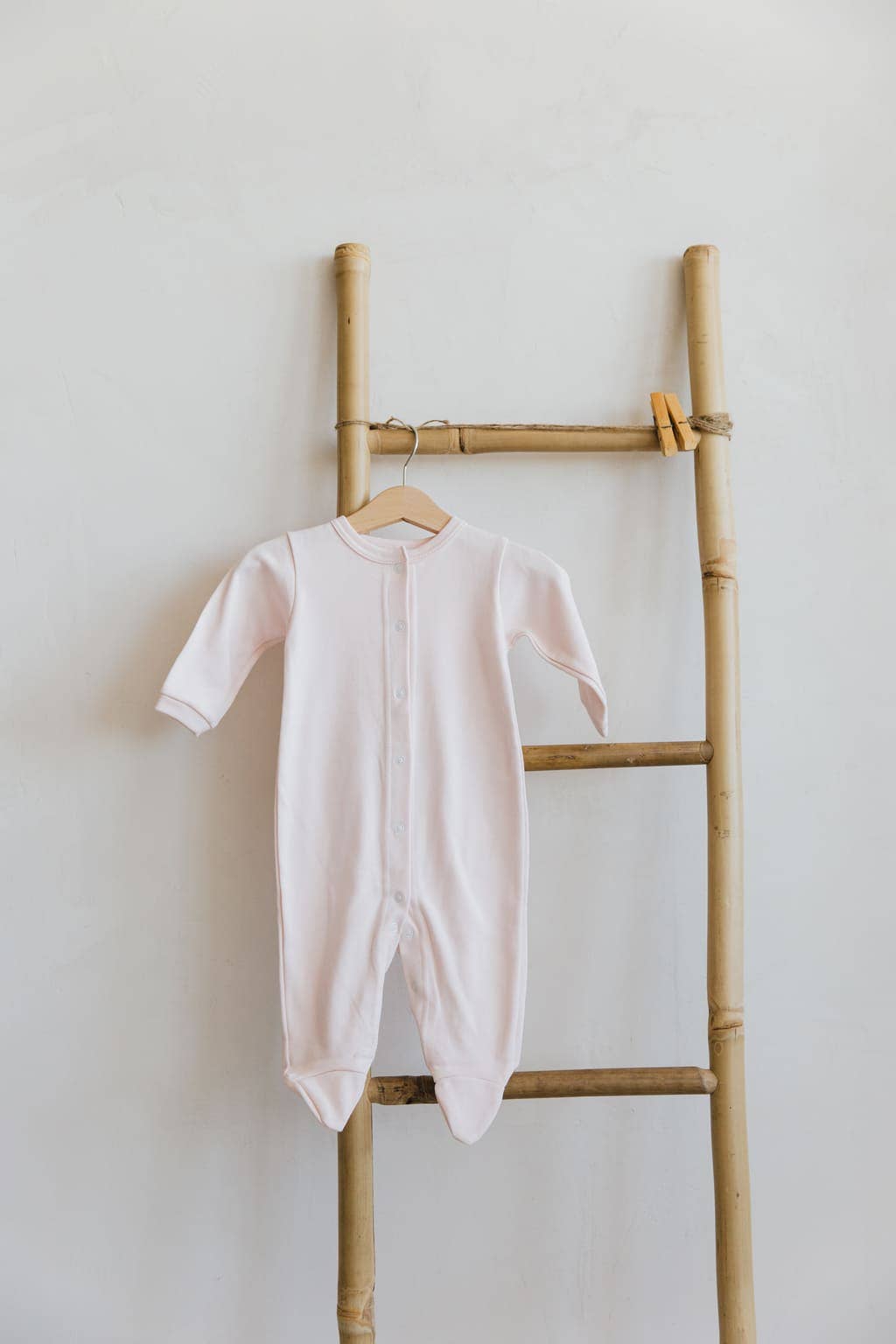 Infant one piece with feet