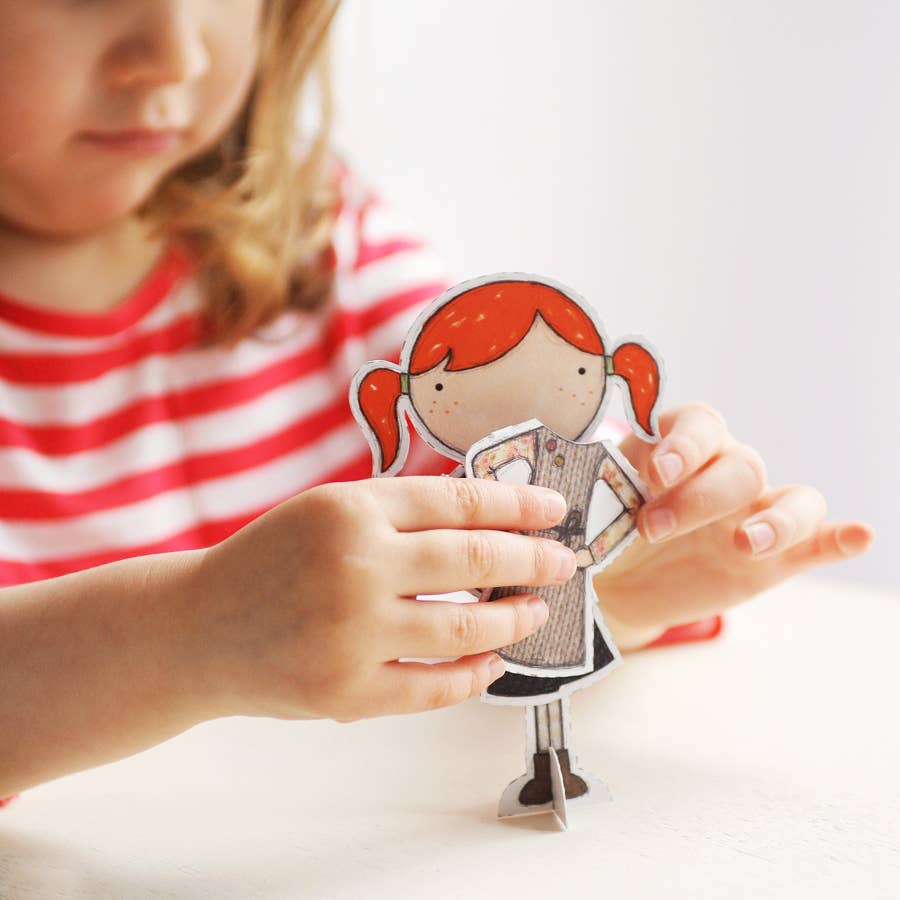 Clara Paper Doll Winter Outfits Card