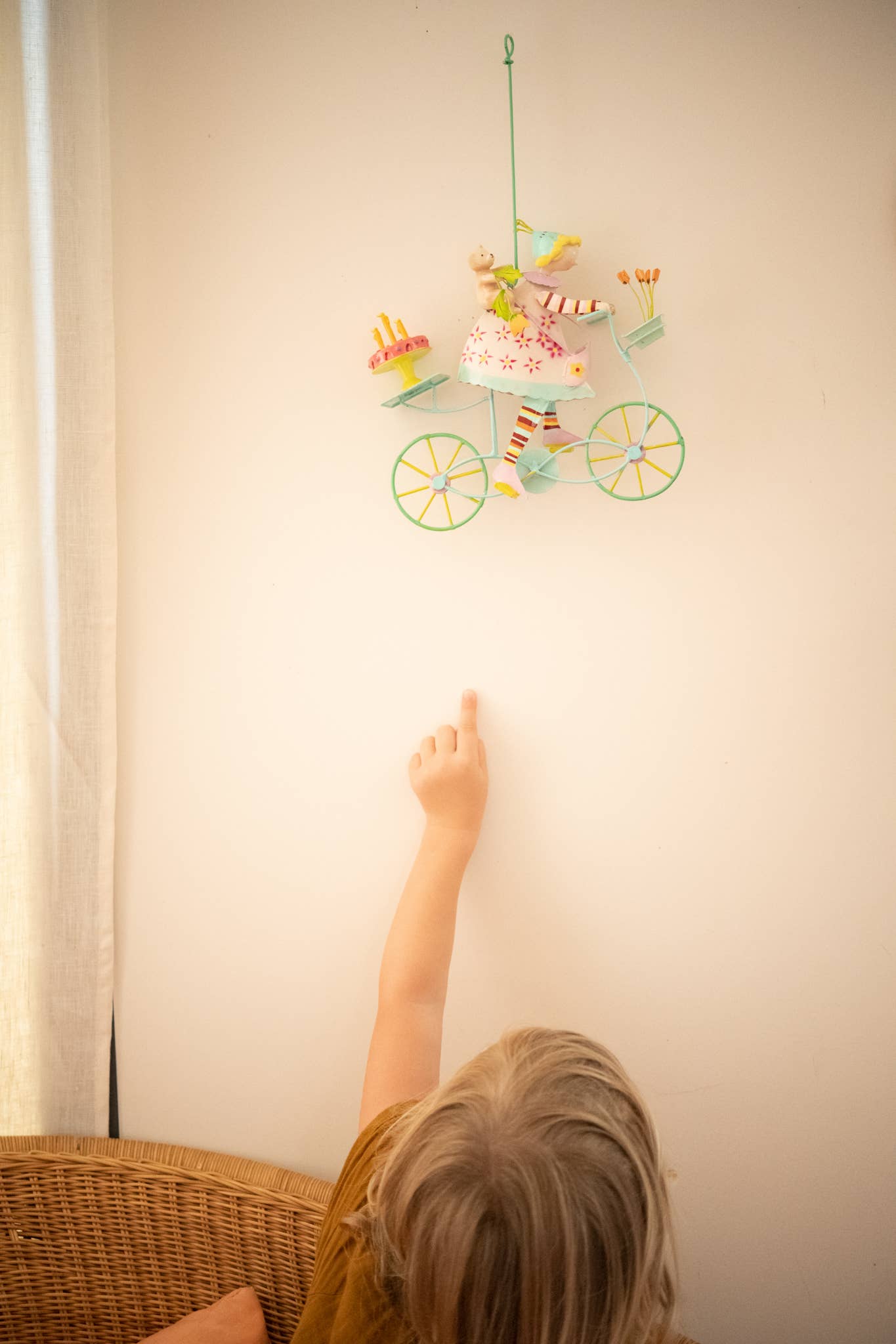 Pink Triplette Cake Mobile for Kids - Decoration