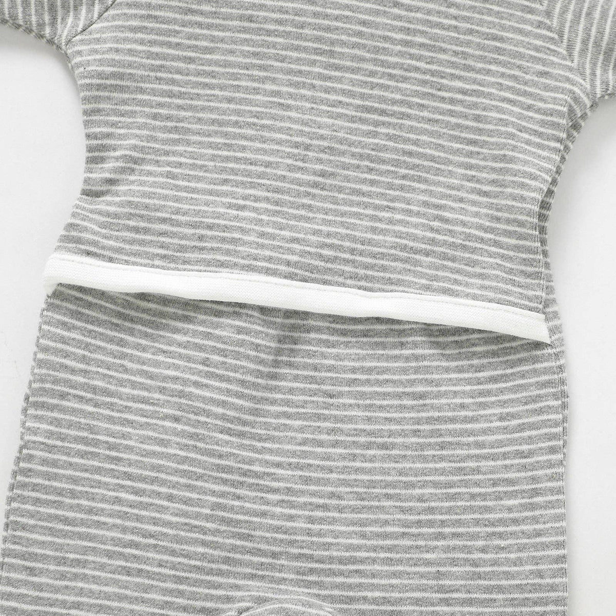 Meemo Jeemo - Organic Cotton Striped Peek-A-Poo Pajama in Light Grey: 3-6 Months