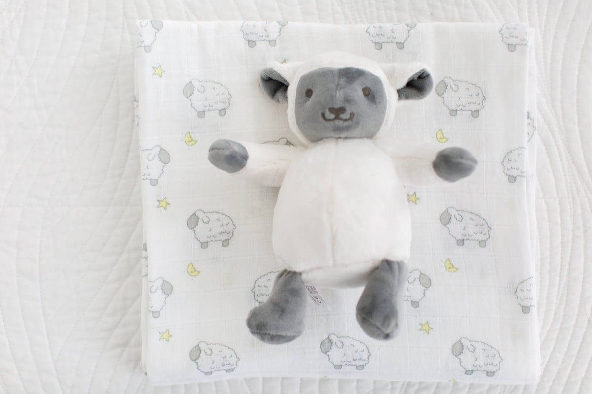 SwaddleDesigns - Baby Plush Toy, 7 Inch Sitting, Little Lamb