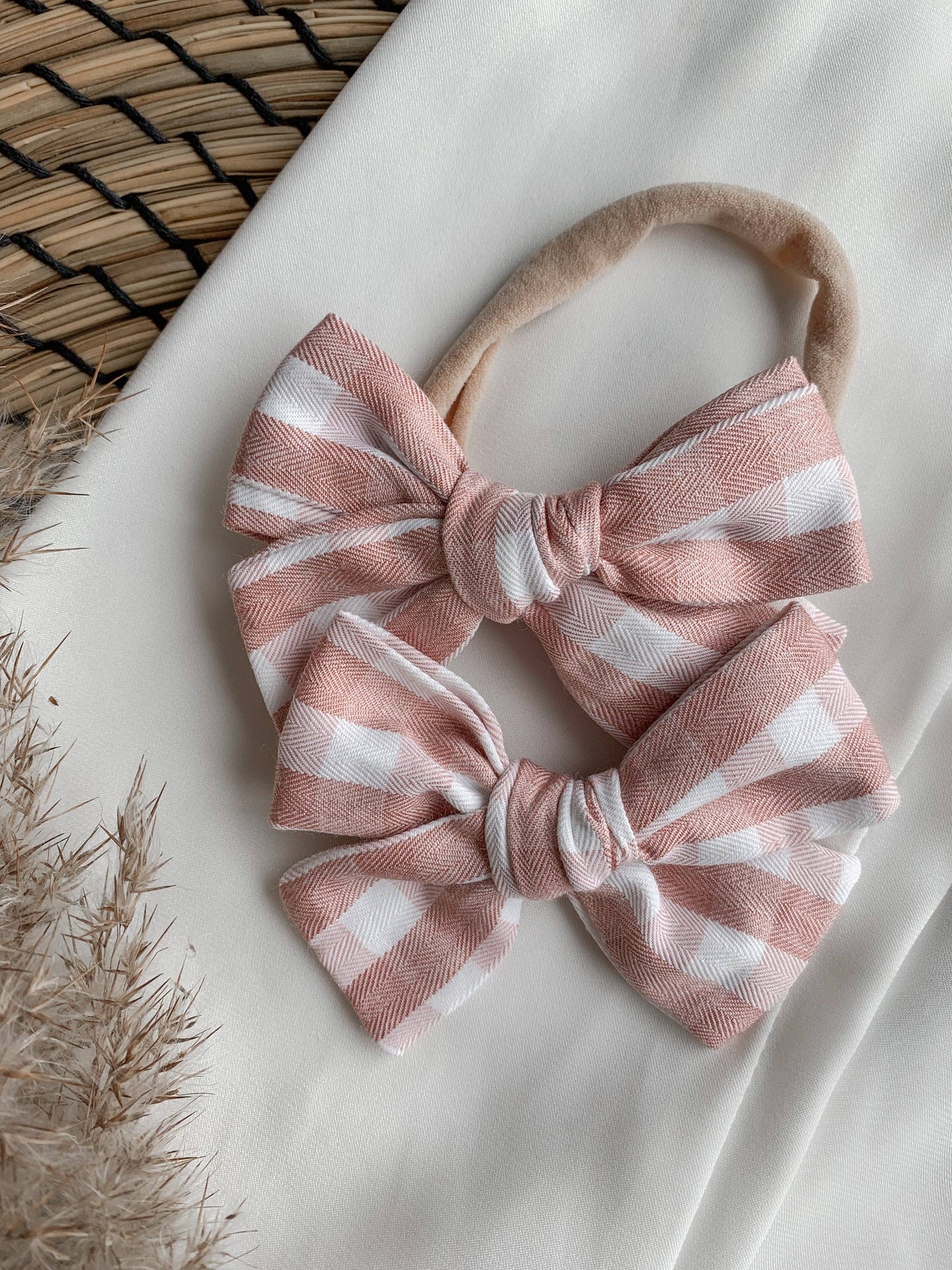 dusty pink gingham bow