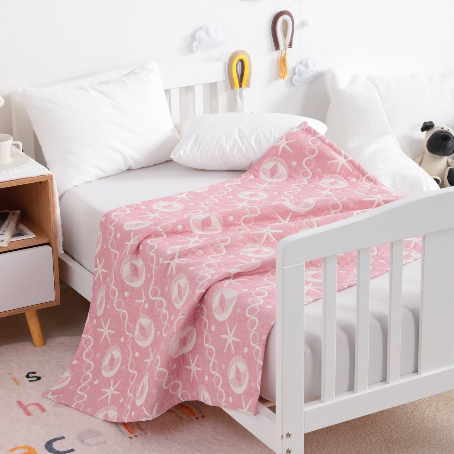 Bay & Loom - 3 Layer Muslin Cotton Jacquard Toddler Blanket: Pink Owl / 30 x 40 inches