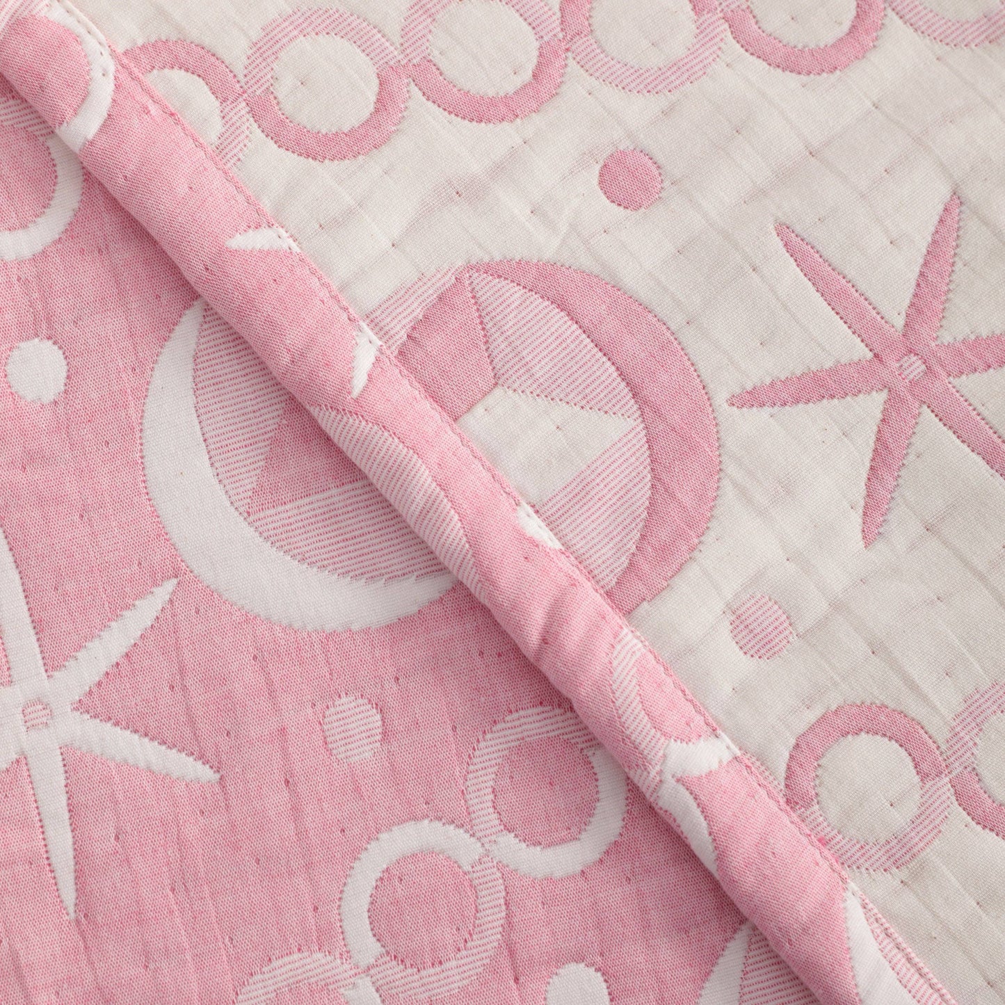 Bay & Loom - 3 Layer Muslin Cotton Jacquard Toddler Blanket: Blue / 30 x 40 inches