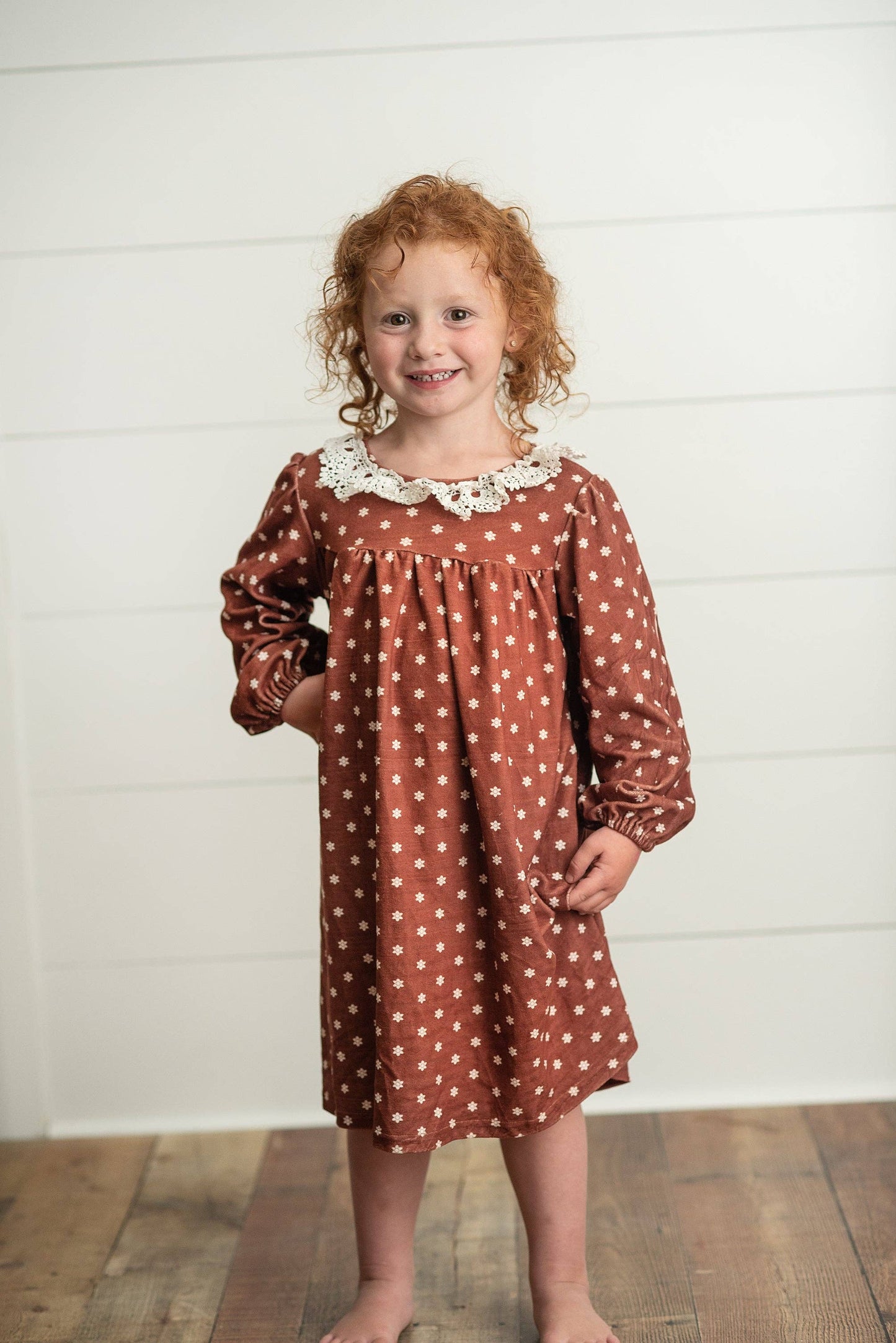 Flower Velvet Lace Collar Dress