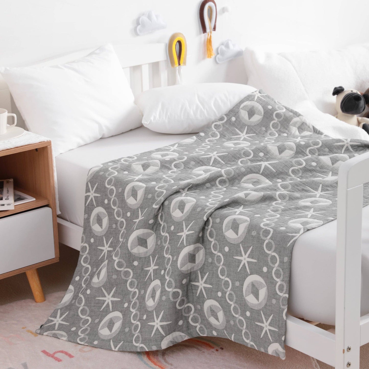Bay & Loom - 3 Layer Muslin Cotton Jacquard Toddler Blanket: Blue / 30 x 40 inches