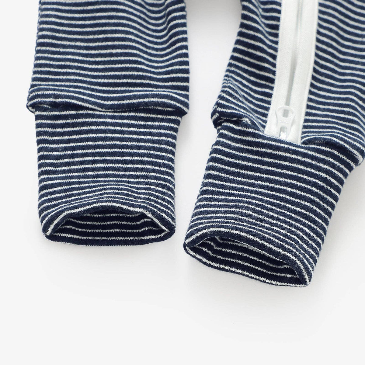 Meemo Jeemo - Organic Cotton Striped Peek-A-Poo Pajama in Navy Blue: 0-3 Months
