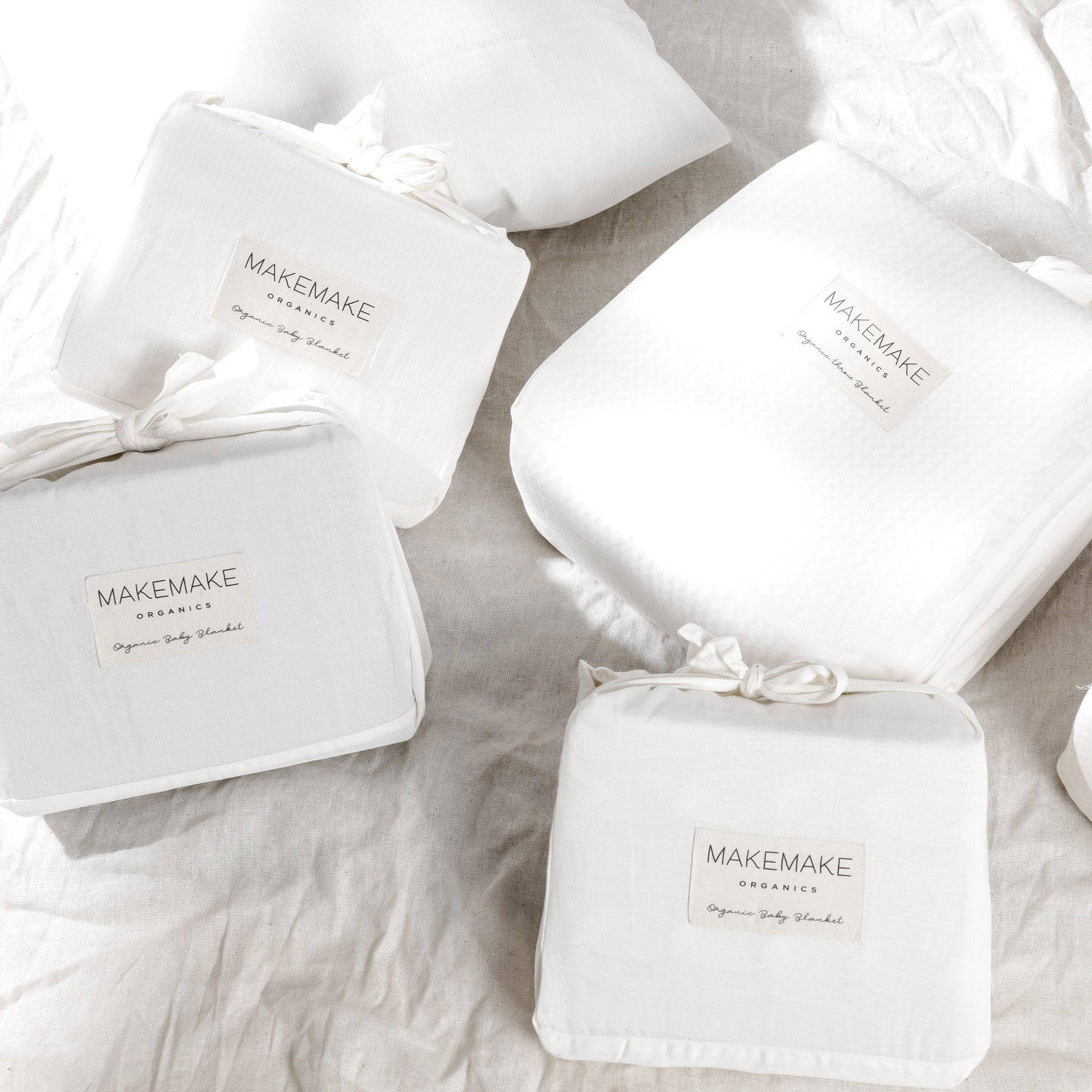 Organic Cotton Scalloped Baby Blanket - Ella Ivory