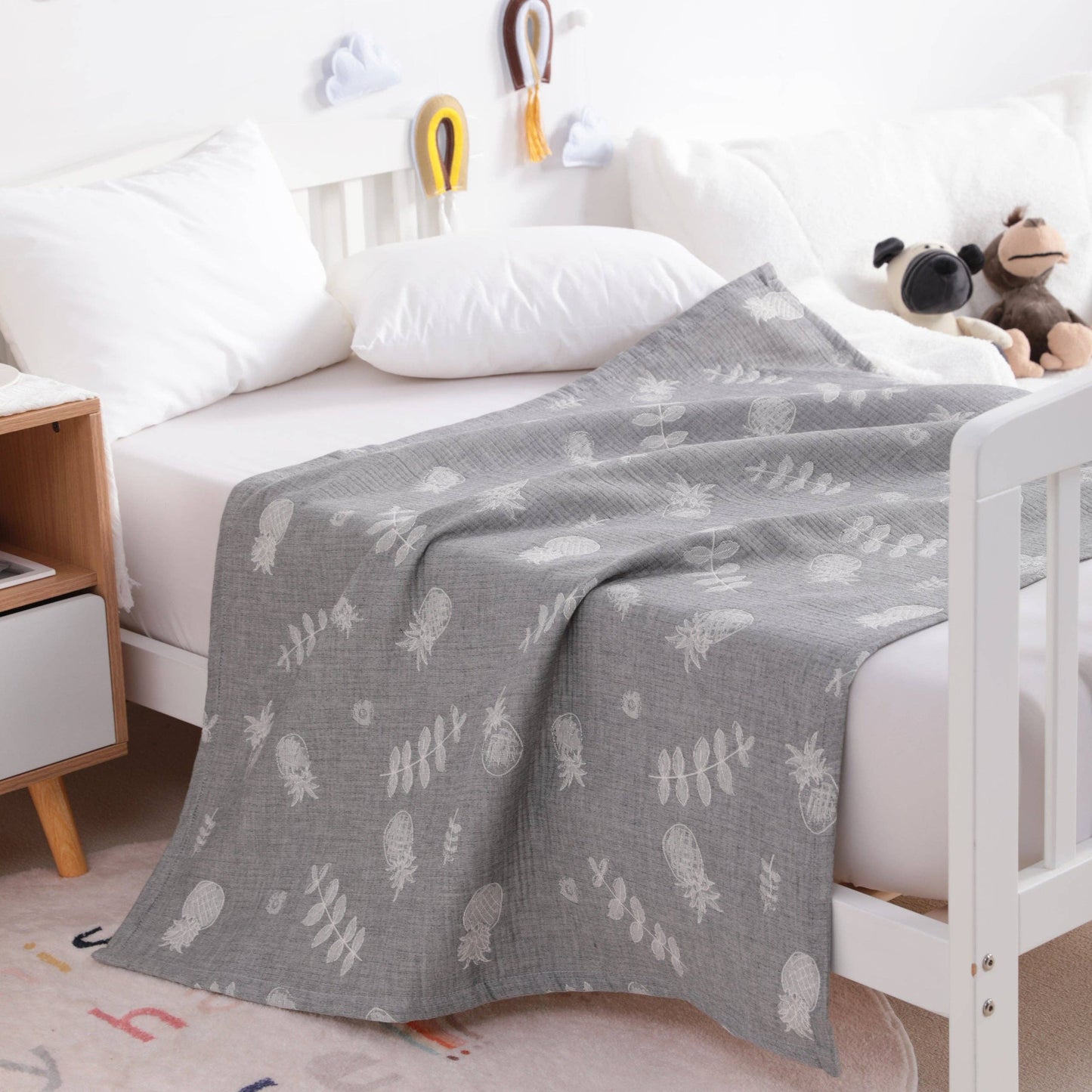 Bay & Loom - 3 Layer Muslin Cotton Jacquard Toddler Blanket: Pink Owl / 30 x 40 inches