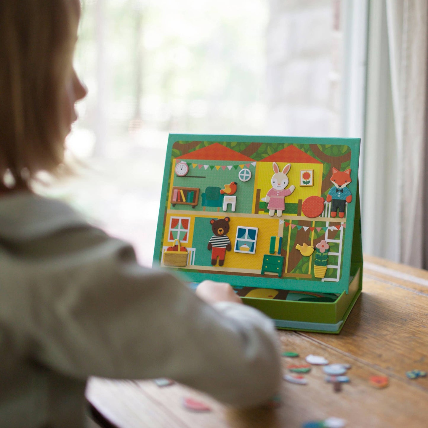 Chronicle Books - Treehouse Party Magnetic Play Scene