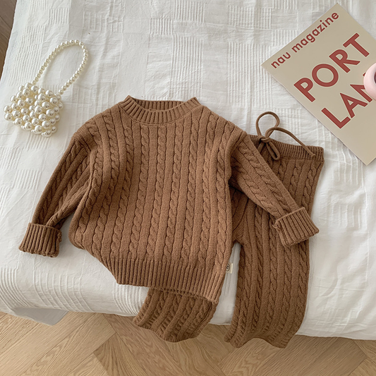 Knitted set